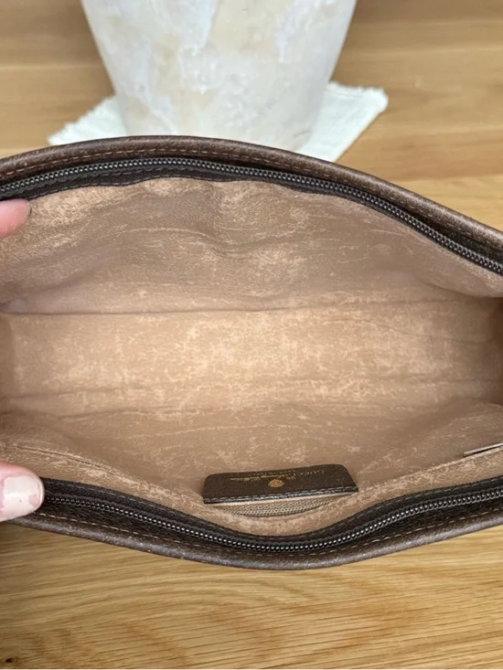 ✅AUTH✅Gucci Beige GG Supreme Canvas Crossbody with Brown Trim - Picture 10 of 12